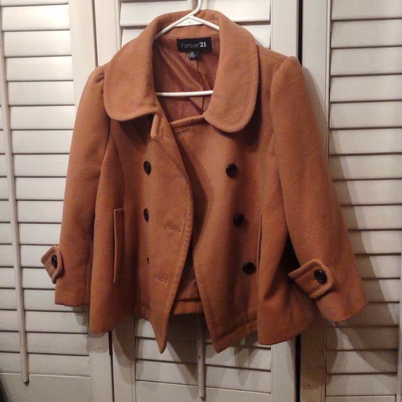 Girls coats - Picture 2 of 7